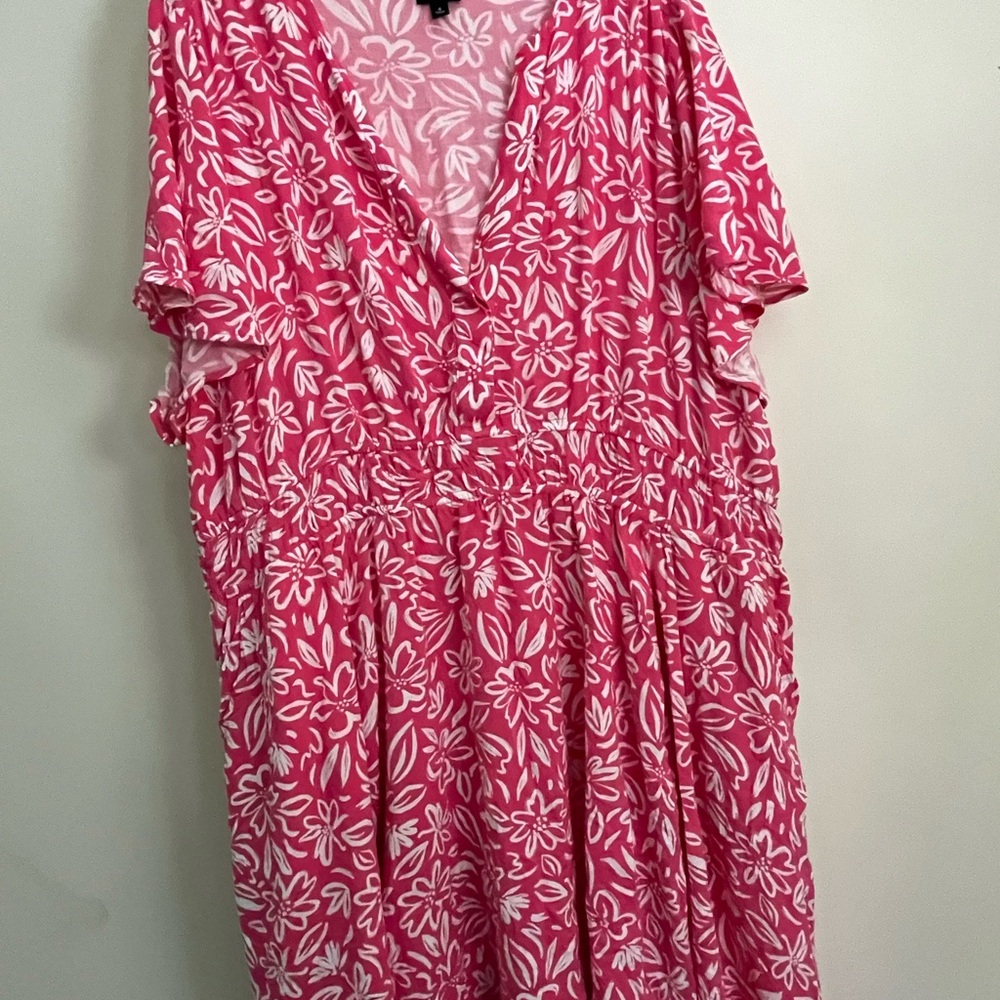 Torrid Pink and White Floral Top